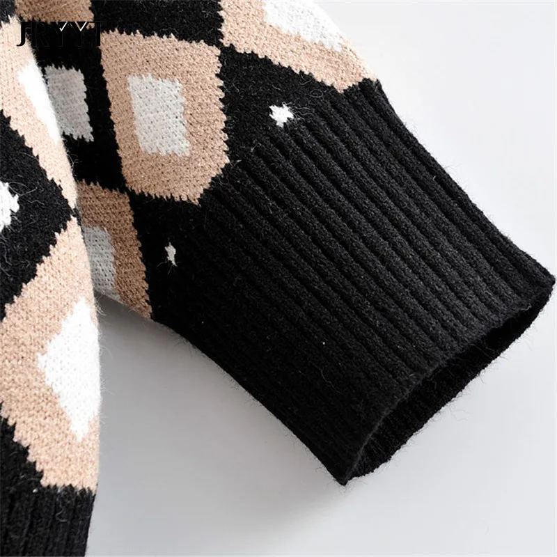 Women's Loose V-neck Knitted Argyle Sweater Long Sleeve Casual Knitted Sweater Female Autumn Oversized Pullover
Women's Loose V-neck Knitted Argyle Sweater Long Sleeve Casual Knitted Sweater Female Autumn Oversized Pullover