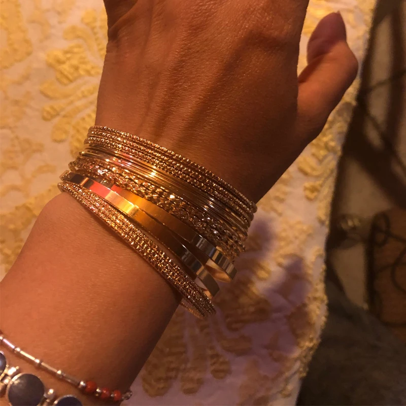 14pcs/sets Trendy Gold Bracelets for Women Charming Alloy Metal Open Bangle Party Jewelry Bohemian Jewelry Gift
14pcs/sets Trendy Gold Bracelets for Women Charming Alloy Metal Open Bangle Party Jewelry Bohemian Jewelry Gift