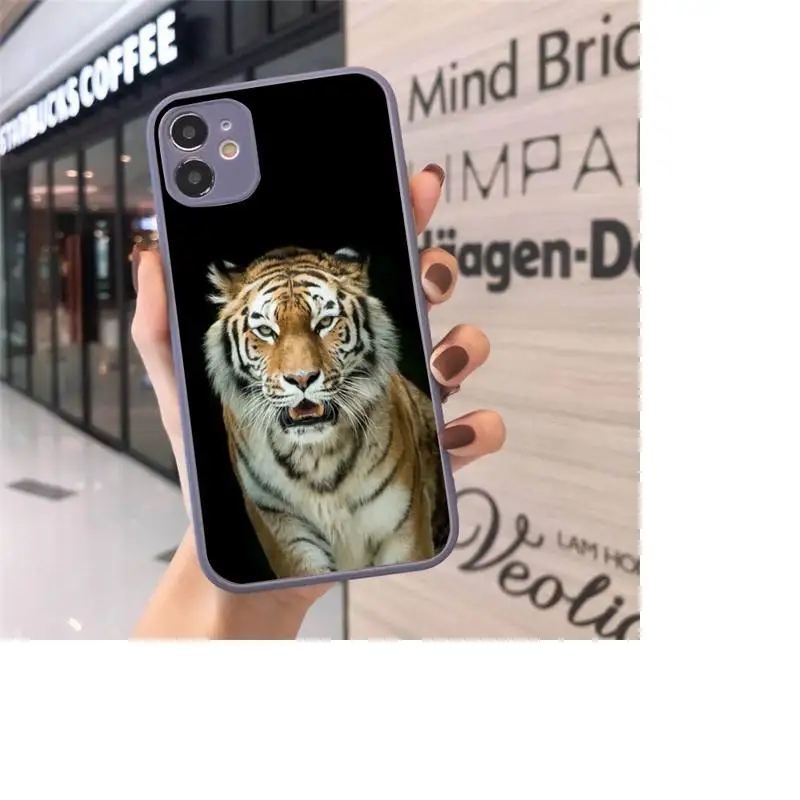 Phone Case For iPhone 12 11 Mini Pro XR XS Max 7 8 Plus X Fashion Tiger Leopard Matte transparent Gray Cover
Phone Case For iPhone 12 11 Mini Pro XR XS Max 7 8 Plus X Fashion Tiger Leopard Matte transparent Gray Cover