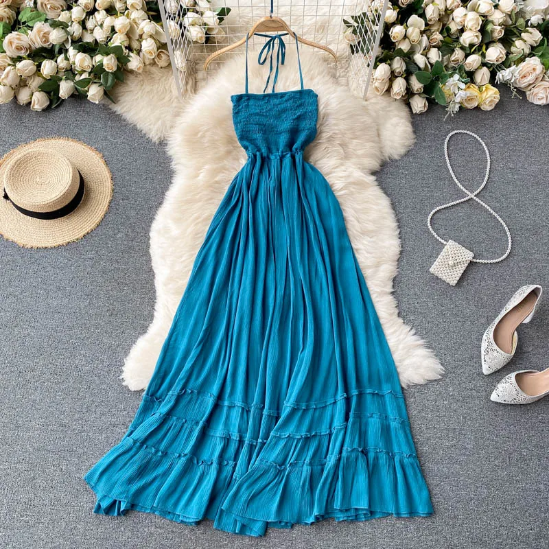 Dresses 
Dresses