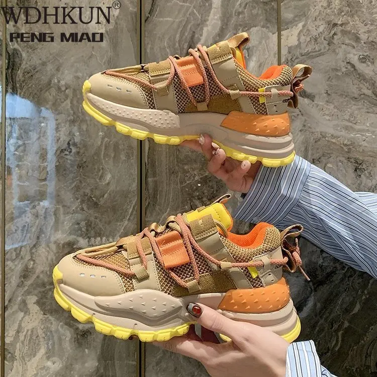 Женские массивные кроссовки WDHKUN 2021, Вулканизированная обувь, корейская мода, новинка, женская черная, белая повседневная женская обувь на т...
Женские массивные кроссовки WDHKUN 2021, Вулканизированная обувь, корейская мода, новинка, женская черная, белая повседневная женская обувь на т...