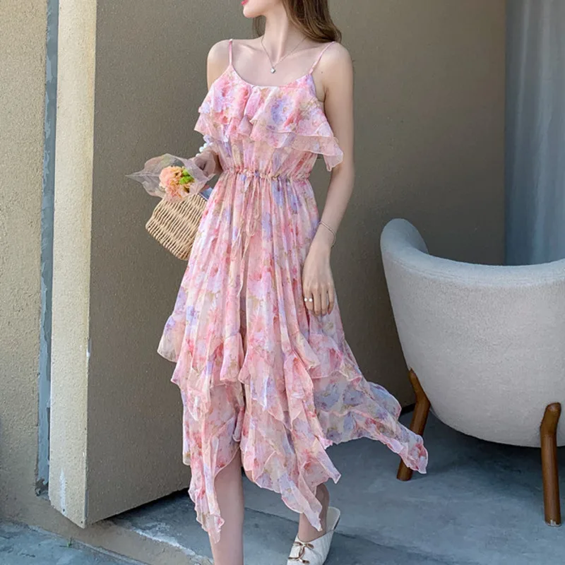 Holiday Spaghetti Strap Dress Women Floral Printed Sexy Sleeveless Irregular Ruffle Sundress Summer 2021 Boho Beach Chic Dresses
Holiday Spaghetti Strap Dress Women Floral Printed Sexy Sleeveless Irregular Ruffle Sundress Summer 2021 Boho Beach Chic Dresses