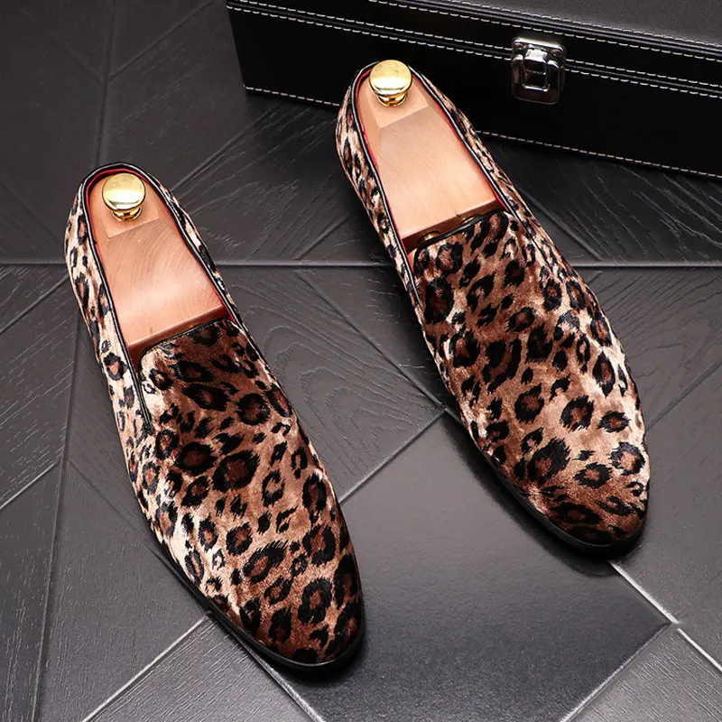 Loafers Smoking Shoes Men Leather Dress Leopard Shoes Italian Luxury Men Party Shoes Wedding Coiffeur Zapatos Oxford Hombre 2021
Loafers Smoking Shoes Men Leather Dress Leopard Shoes Italian Luxury Men Party Shoes Wedding Coiffeur Zapatos Oxford Hombre 2021