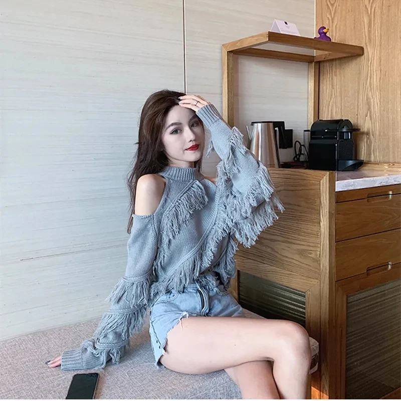 Korean Fashion Sweater Women Sexy Lady Hollow Out Off Shoulder Knitted Cropped Pullovers Chic Tassels Jumper Spring Autumn New
Korean Fashion Sweater Women Sexy Lady Hollow Out Off Shoulder Knitted Cropped Pullovers Chic Tassels Jumper Spring Autumn New