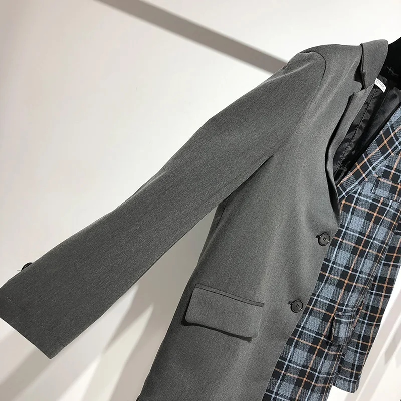 Women Retro Plaid Patchwork Blazer 2019 Autumn New Blazer Suit Coat Jacket Fashion Chic Loose Women Blazers Female 2019 WB38
Women Retro Plaid Patchwork Blazer 2019 Autumn New Blazer Suit Coat Jacket Fashion Chic Loose Women Blazers Female 2019 WB38