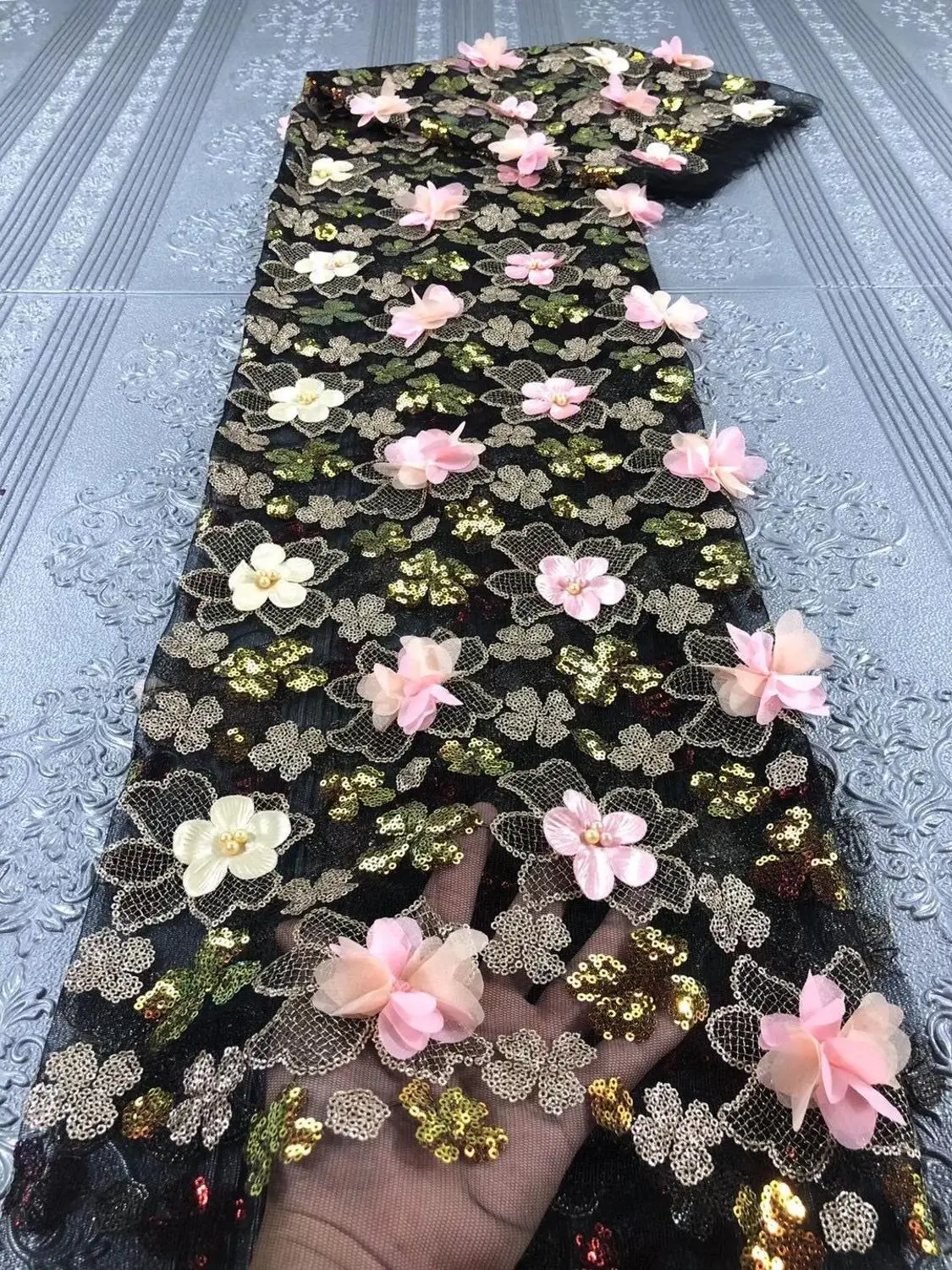 Rose Gold African Lace Fabric Beautiful High Quality France organza lace fabric with sequins beads For women wedding dress Party
Rose Gold African Lace Fabric Beautiful High Quality France organza lace fabric with sequins beads For women wedding dress Party