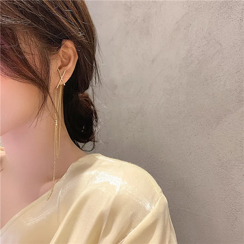 Long Chain Tassel Earrings for Women Punk Classic Metal Geometric Pendant Long Earrings Ear line Simple Jewelry
Long Chain Tassel Earrings for Women Punk Classic Metal Geometric Pendant Long Earrings Ear line Simple Jewelry