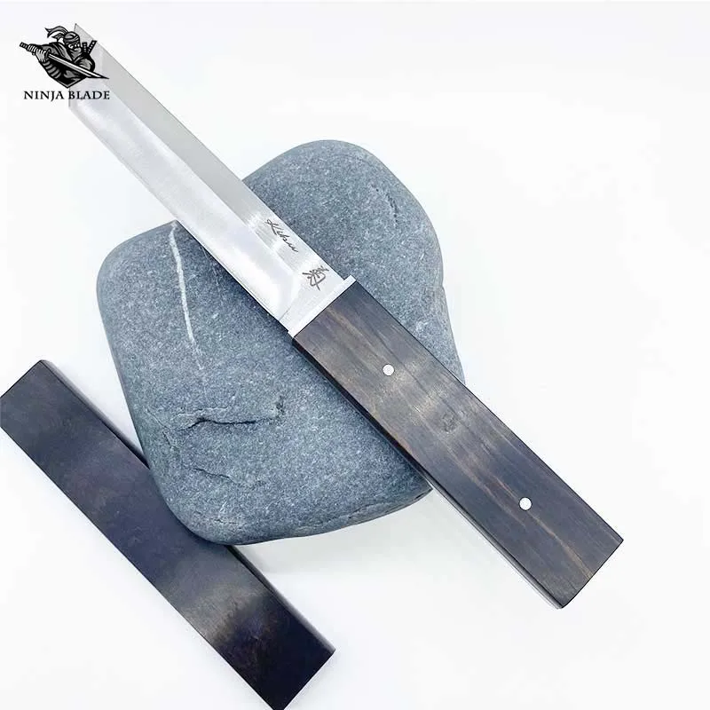 Japanese Short Knife Collection Vacuum Heat Treatment Process D2 Steel Blade Samurai Wakizashi Essential for Display
Japanese Short Knife Collection Vacuum Heat Treatment Process D2 Steel Blade Samurai Wakizashi Essential for Display