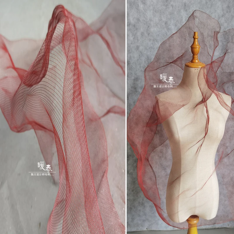 Red Metal Mesh Fabric Steel Wire Mesh Arbitrary Folds DIY Wedding Background Decor Cakes Props Clothes Modeling Designer Fabric
Red Metal Mesh Fabric Steel Wire Mesh Arbitrary Folds DIY Wedding Background Decor Cakes Props Clothes Modeling Designer Fabric