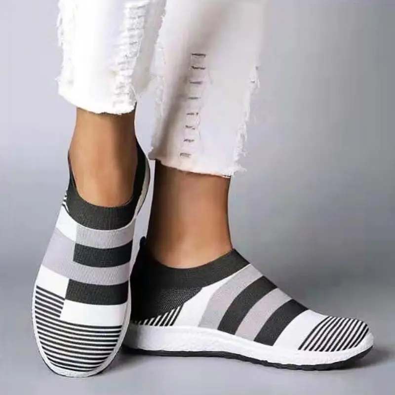 Oversize Slip-ons Breathable Sock Sneakers Woman Sports Shoes for Women Running Shoes Women Sneakers Sport Black White GMB-2388
Oversize Slip-ons Breathable Sock Sneakers Woman Sports Shoes for Women Running Shoes Women Sneakers Sport Black White GMB-2388