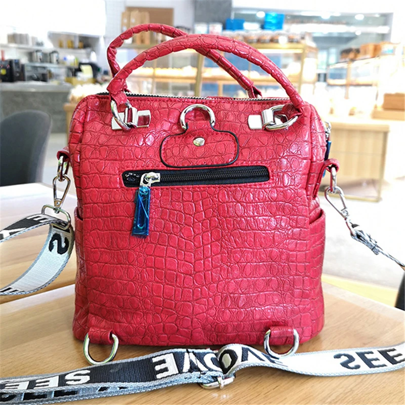 Women Crystal Shoulder Bags Pink Red Luxury Totes Women Zipper Leather Punk Handbags Patchwork Ladies Crossbody Bags for Women 
Women Crystal Shoulder Bags Pink Red Luxury Totes Women Zipper Leather Punk Handbags Patchwork Ladies Crossbody Bags for Women