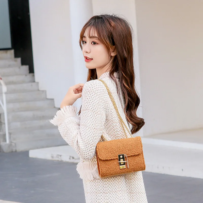 Women Bags Woolen Luxury Chain Handbags Women Bags Designer Crossbody Bag for Women 2021 Shoulder Bag Purse Clutch Sac A Main
Women Bags Woolen Luxury Chain Handbags Women Bags Designer Crossbody Bag for Women 2021 Shoulder Bag Purse Clutch Sac A Main