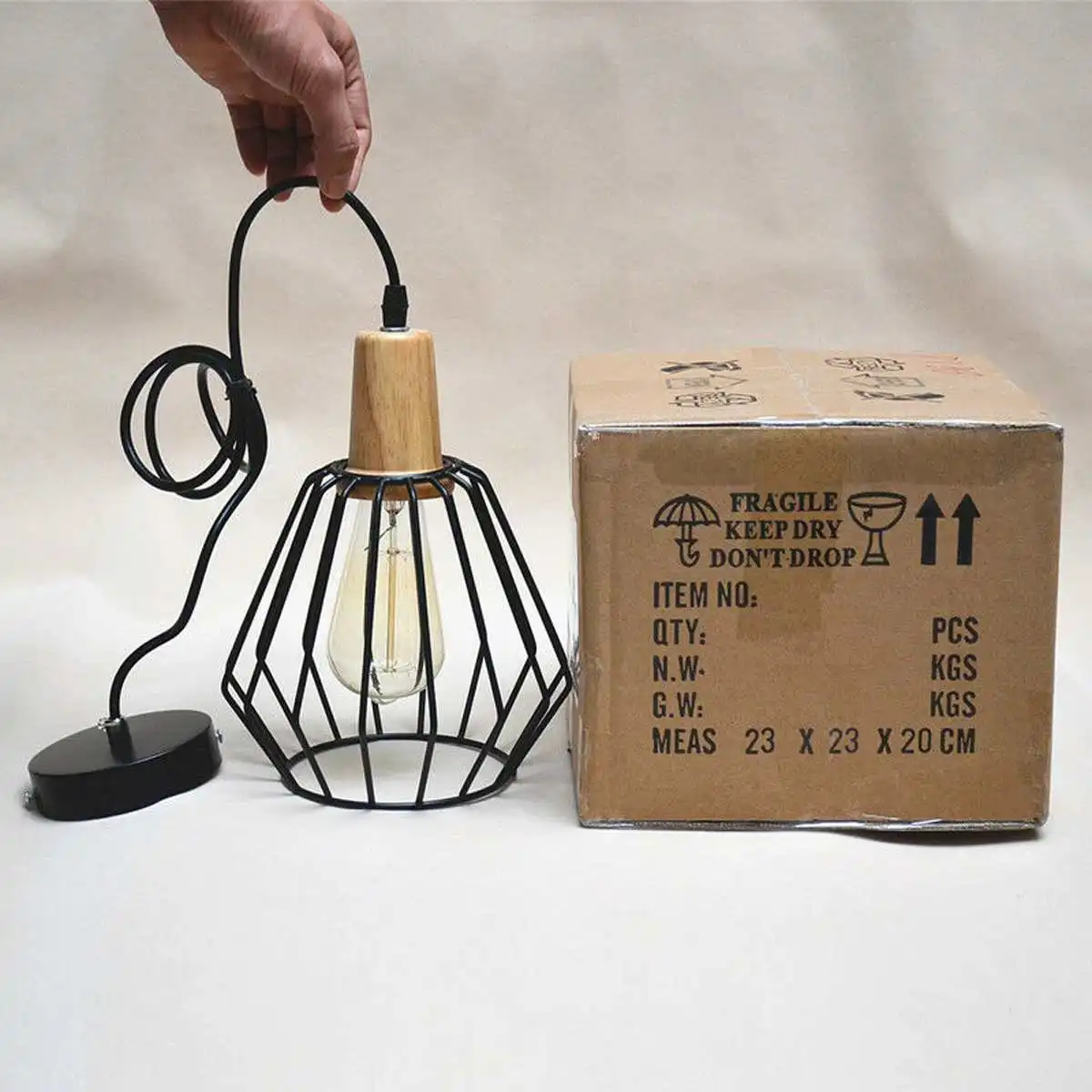Modern Nordic Pendant Lights Black Iron Retro Loft Cage Pyramid Pendant Lamp American Industrial Metal Hanging Lampshade
Modern Nordic Pendant Lights Black Iron Retro Loft Cage Pyramid Pendant Lamp American Industrial Metal Hanging Lampshade