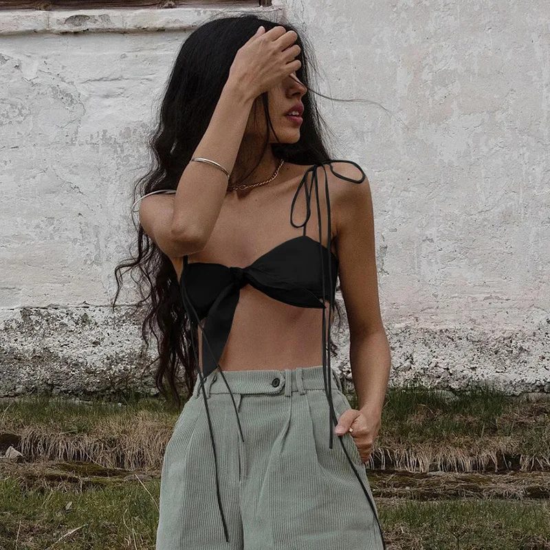 Nibber chic Bandage female halter club Tube top street Chest hollow pure tank top bodycon woman Spaghetti Strap Basic crop tops
Nibber chic Bandage female halter club Tube top street Chest hollow pure tank top bodycon woman Spaghetti Strap Basic crop tops
