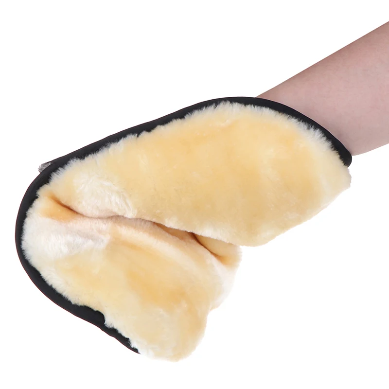1pcs Glass dust household gloves coral fleece velvet car cleaning sponge wash gloves
1pcs Glass dust household gloves coral fleece velvet car cleaning sponge wash gloves