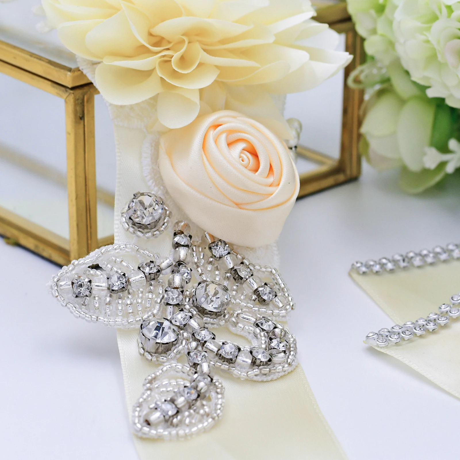 TRiXY S260 Elegant Flower Belt Bridal Belt for Formal Dress Belt Rose Bridal Belt for Dresses Wedding Belt Fancy Women Belts