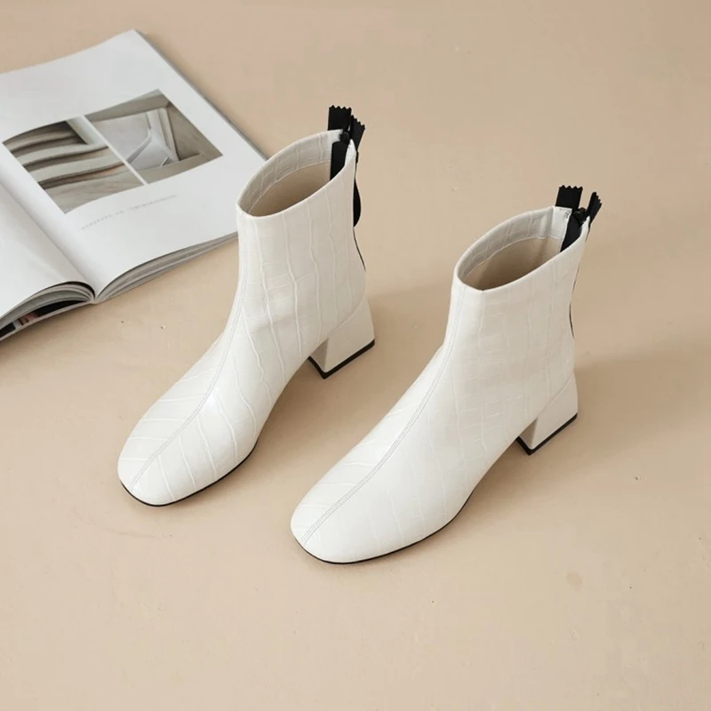 SIMLOVEYO Autumn Winter Mid-Calf boots Square toe Chunky heels Zipper Stone pattern Solid Big size 33-43 Black White Daily B2088
SIMLOVEYO Autumn Winter Mid-Calf boots Square toe Chunky heels Zipper Stone pattern Solid Big size 33-43 Black White Daily B2088