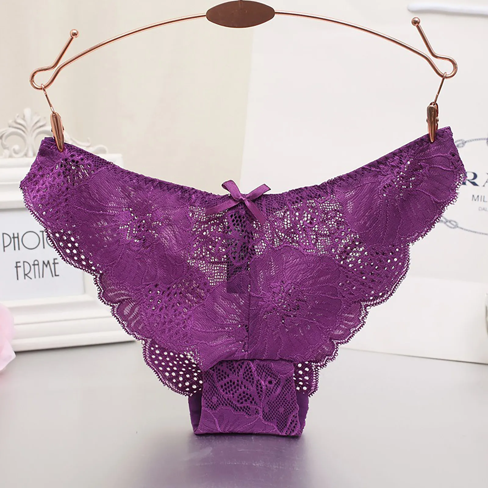 Women's Sexy Lace Transparent Mesh Breathable Cotton Bottom Crotch Panties Female Briefs Underwear Female Intimate Lingerie X-XL
Women's Sexy Lace Transparent Mesh Breathable Cotton Bottom Crotch Panties Female Briefs Underwear Female Intimate Lingerie X-XL