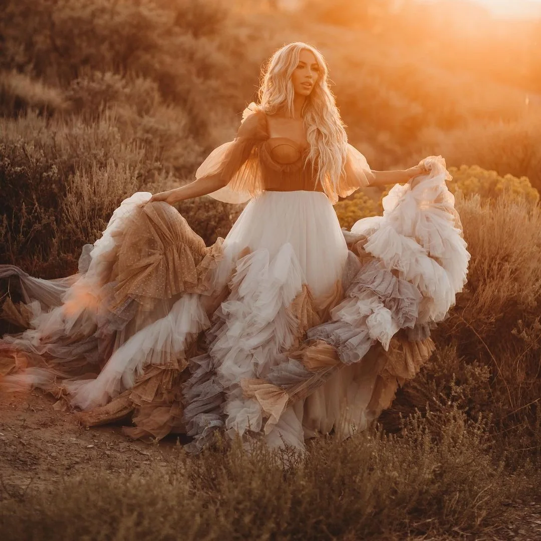 Brown Square Neck Prom Dress Half Sleeve Wedding Dress Chic Ruffles Long Ball Gown Floor Length Evening Dresses With Train
Brown Square Neck Prom Dress Half Sleeve Wedding Dress Chic Ruffles Long Ball Gown Floor Length Evening Dresses With Train
