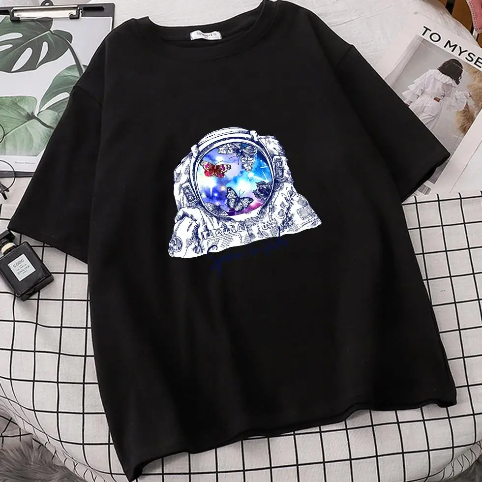 Women Cotton Design Astronaut Camisetas De Mujer T Shirts Women Anime Tops Tee Shirt Femme Roupas Femininas Vetement Femme 2021
Women Cotton Design Astronaut Camisetas De Mujer T Shirts Women Anime Tops Tee Shirt Femme Roupas Femininas Vetement Femme 2021