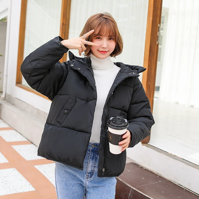 2019new Female Casual Parka Short Cotton Jacket Solid Women Hooded Winter Loose Cotton-padded Jacket Large Outwear Feminina coat
2019new Female Casual Parka Short Cotton Jacket Solid Women Hooded Winter Loose Cotton-padded Jacket Large Outwear Feminina coat