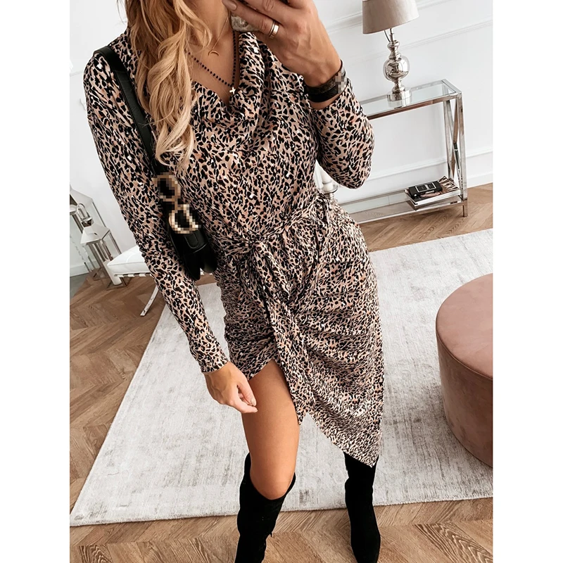 Leopard Print Long Sleeve Irregular Dress Spring Autumn Bandage V-Neck Slim Casual Bodycon Dresses Vestidos SJ5296C
Leopard Print Long Sleeve Irregular Dress Spring Autumn Bandage V-Neck Slim Casual Bodycon Dresses Vestidos SJ5296C