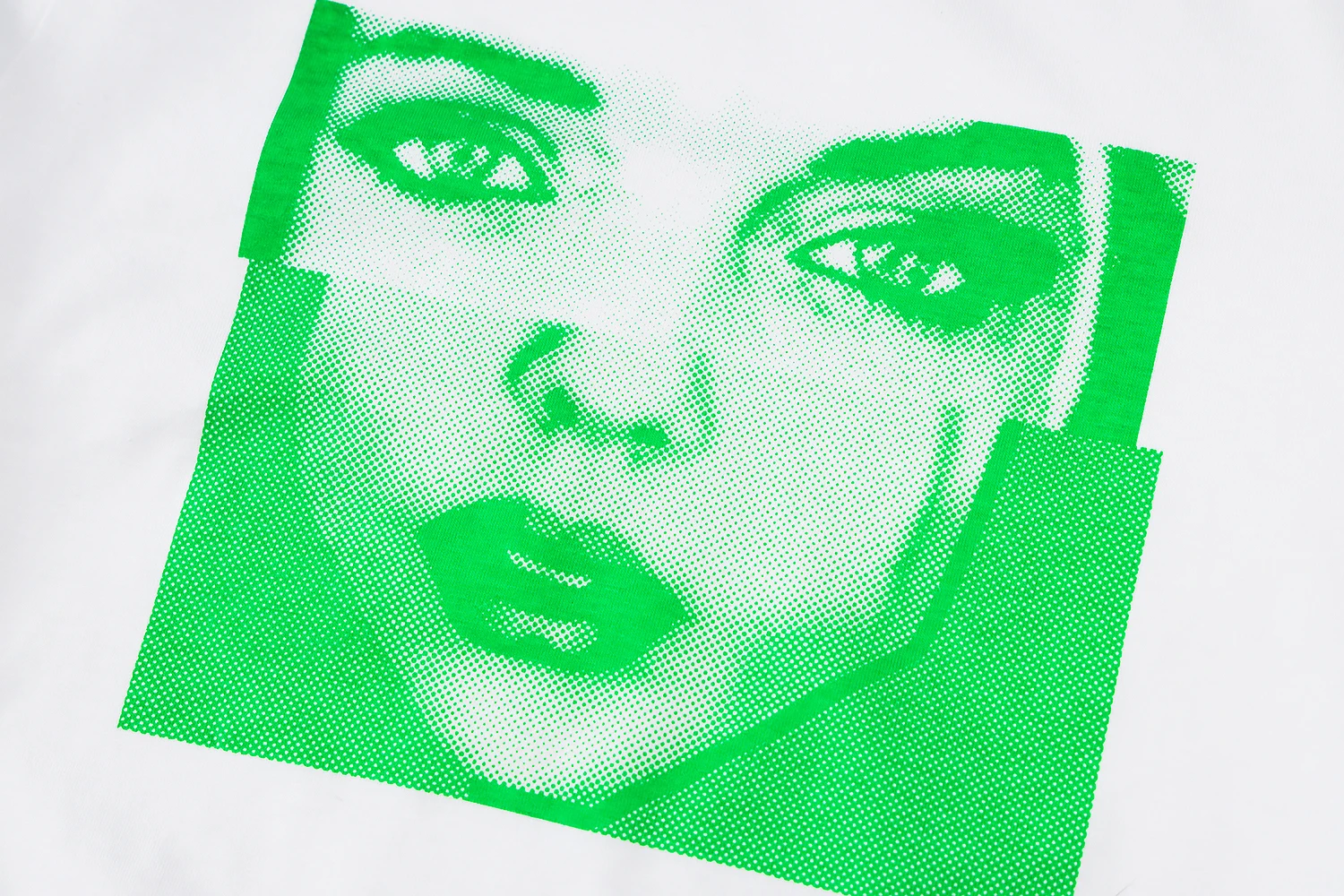 Harajuku Portrait Figure Print TShirts Vintage Graphic Women Casual Baby Tee Y2K Aesthetic Short Sleeve Summer Tops Streetwear
Harajuku Portrait Figure Print TShirts Vintage Graphic Women Casual Baby Tee Y2K Aesthetic Short Sleeve Summer Tops Streetwear