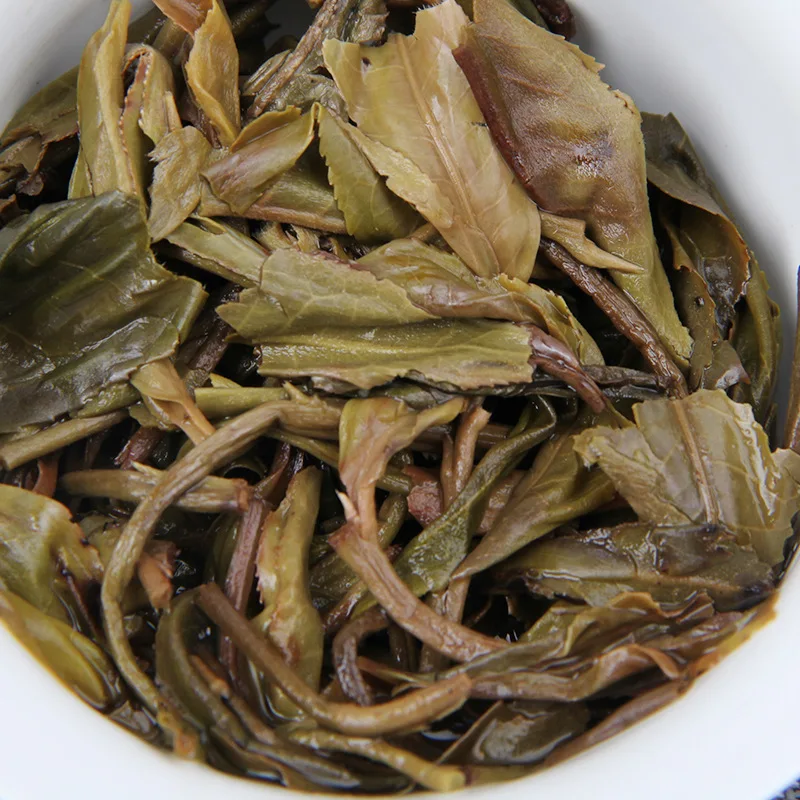 The Oldest pu'er Tea Chinese Yunnan Raw Handmade Golden Bud Tea Green Food for Health Care Weight Lose 
The Oldest pu'er Tea Chinese Yunnan Raw Handmade Golden Bud Tea Green Food for Health Care Weight Lose
