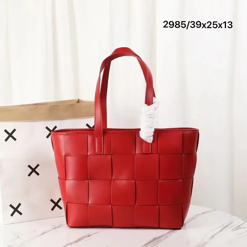 free shipping fashion and new hand-made knitting genuine leather sheepskin women handbag one shoulder bag 5 color 39cm
free shipping fashion and new hand-made knitting genuine leather sheepskin women handbag one shoulder bag 5 color 39cm