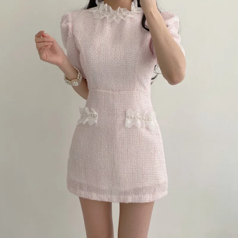 2021 Summer New Fashion Sweet Women Pearl Lace Tweed Mini Dress Short Sleeve Slim Vintage Dress Vestidos Elegantes Para Mujer
2021 Summer New Fashion Sweet Women Pearl Lace Tweed Mini Dress Short Sleeve Slim Vintage Dress Vestidos Elegantes Para Mujer