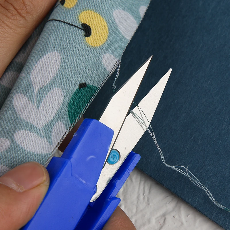 MIUSIE 28PCS Large Eye Sewing Blunt Needle Embroidery Tapestry Needle Waxed Thread Thimble Scissor with Bottle for Hand Sewing
MIUSIE 28PCS Large Eye Sewing Blunt Needle Embroidery Tapestry Needle Waxed Thread Thimble Scissor with Bottle for Hand Sewing