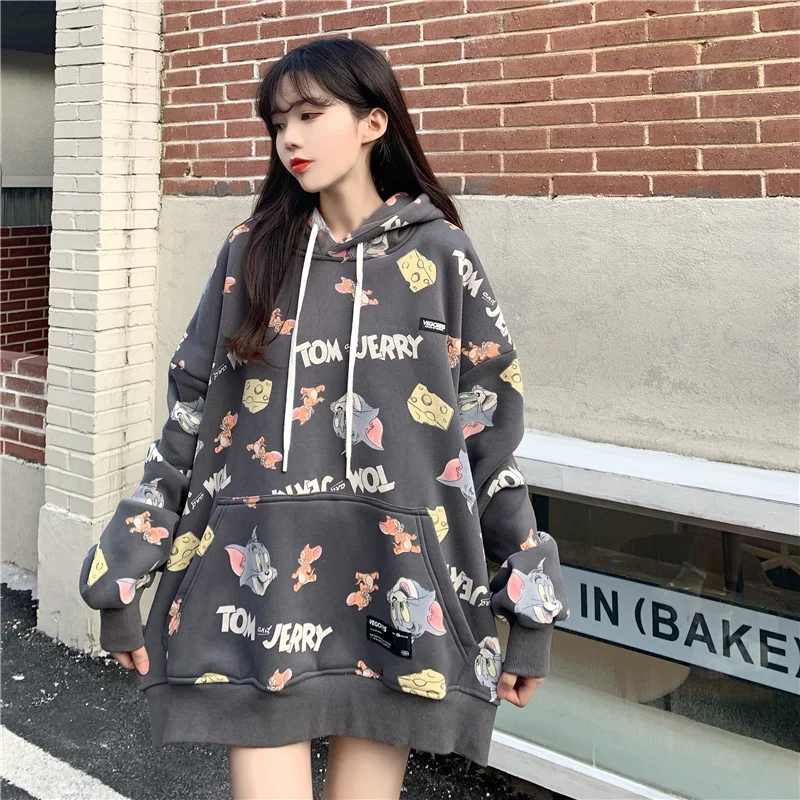 Новинка, свободный свитер с капюшоном и мультяшным принтом
Новинка, свободный свитер с капюшоном и мультяшным принтом