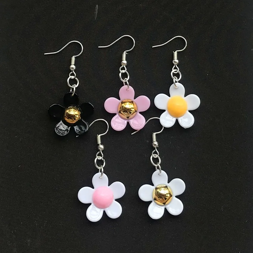 1 pair 23mm resin daisy drop earrings for women girls elegant Adorable fashion jewelry Earrings
1 pair 23mm resin daisy drop earrings for women girls elegant Adorable fashion jewelry Earrings