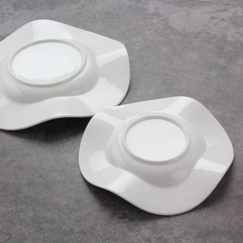French dessert plate exquisite dish placing plate molecular cuisine steak dish snack shaped ceramic creative dessert plate
French dessert plate exquisite dish placing plate molecular cuisine steak dish snack shaped ceramic creative dessert plate