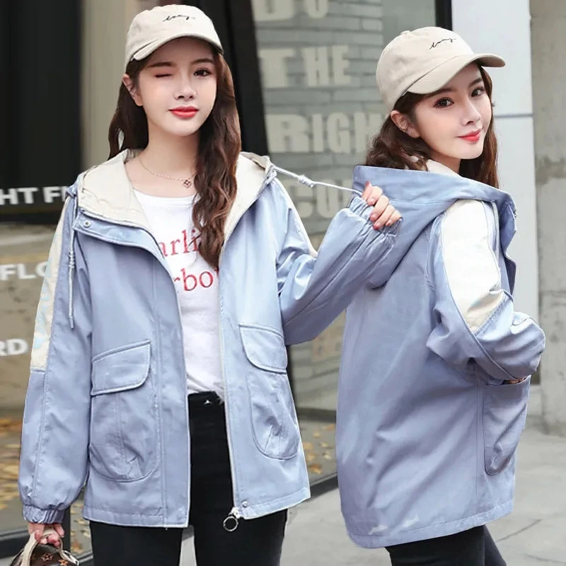 Casual Loose short Hooded Trench Jackets Women Fashion Street Letter Printing Zip up Coat Ladies Autumn Korean style Outwear
Casual Loose short Hooded Trench Jackets Women Fashion Street Letter Printing Zip up Coat Ladies Autumn Korean style Outwear