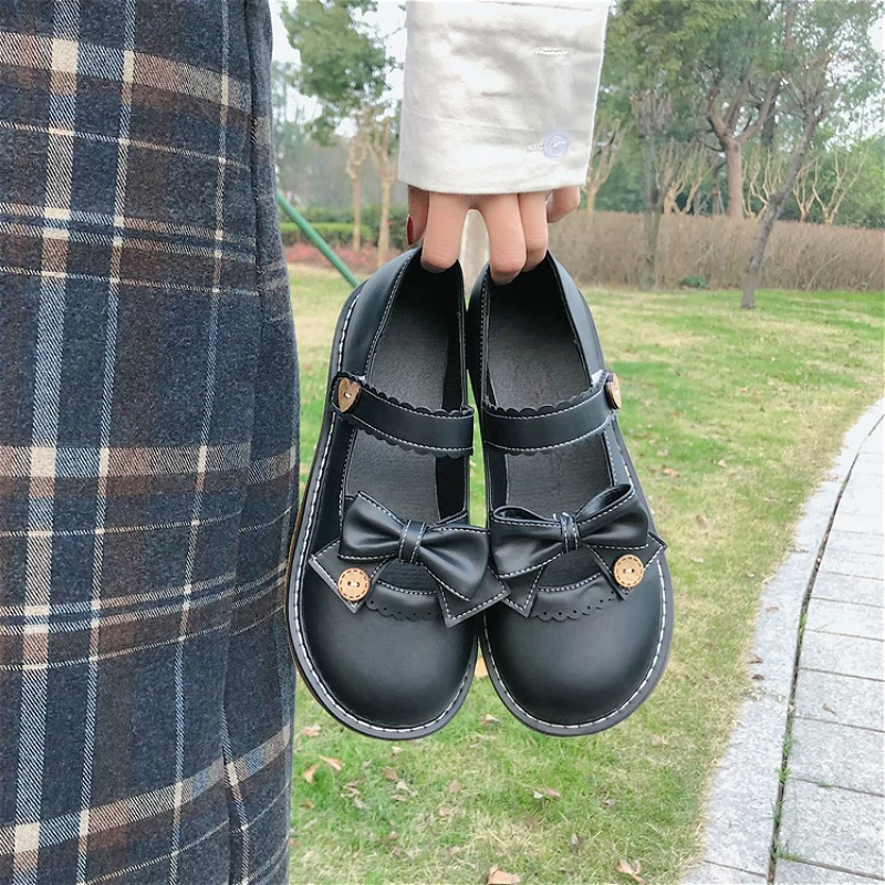 Japanese New School jk school uniform lolita Shoes bow Buckle sweet kawaii Girl Shoes anime harajuku gothic ladies cosplay
Japanese New School jk school uniform lolita Shoes bow Buckle sweet kawaii Girl Shoes anime harajuku gothic ladies cosplay