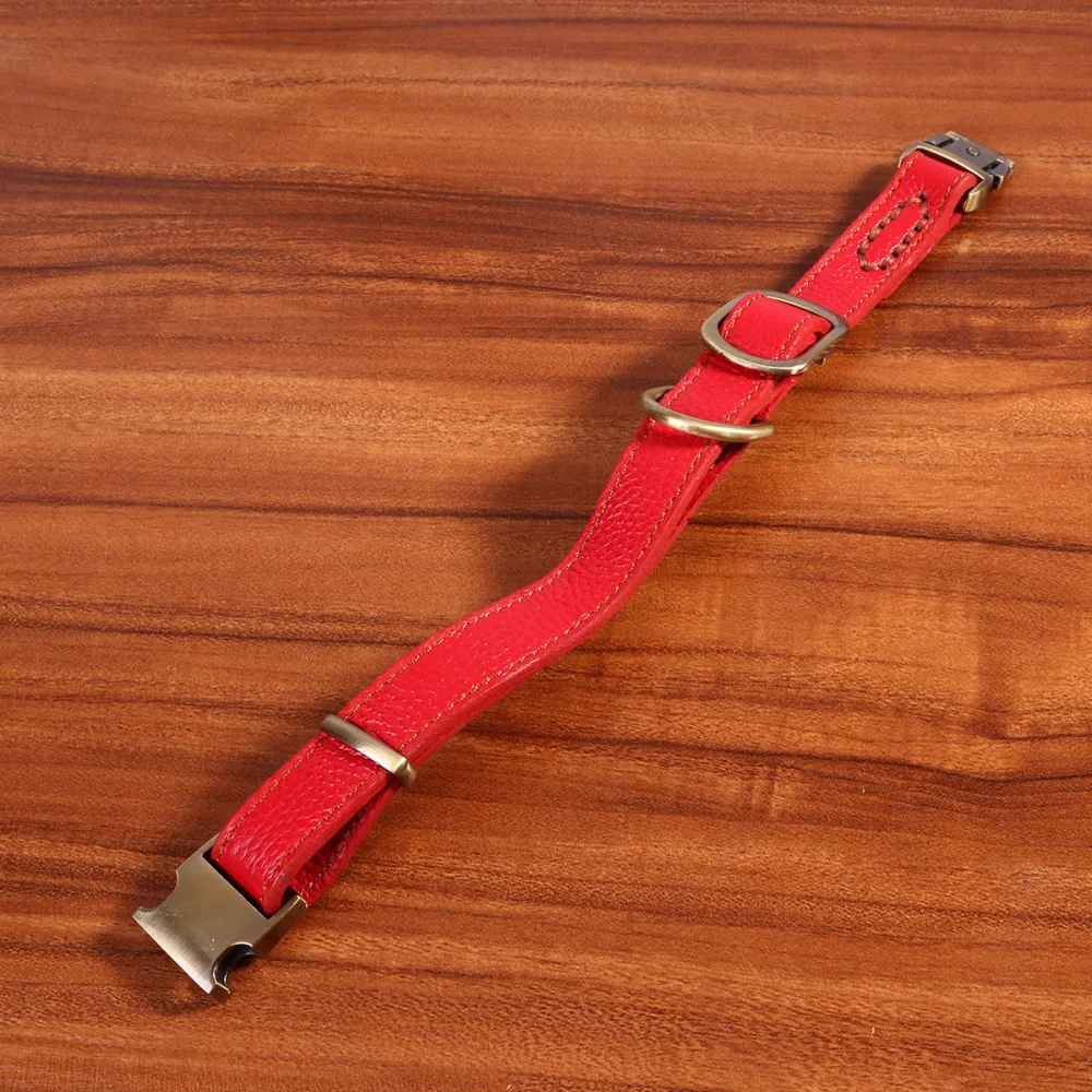 Adjustable Leather Collar Buckle Necklace Creative Simple Necklace for Pet Cat Dog Black Size S 24-36cm x 1.5cm)
Adjustable Leather Collar Buckle Necklace Creative Simple Necklace for Pet Cat Dog Black Size S 24-36cm x 1.5cm)
