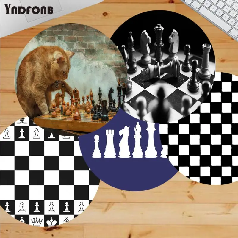 New Design Black and white chess small Mouse pad PC Computer mat Top Selling Wholesale Gaming Pad mouse
New Design Black and white chess small Mouse pad PC Computer mat Top Selling Wholesale Gaming Pad mouse