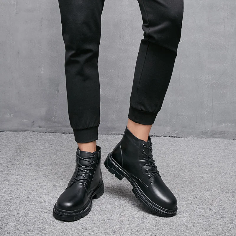 Men's Sneakers ankle Boots genuine Leather High Top Men's Shoes Large Size 48 Retro Casual Men Boots Male plush warm snow boots
Men's Sneakers ankle Boots genuine Leather High Top Men's Shoes Large Size 48 Retro Casual Men Boots Male plush warm snow boots