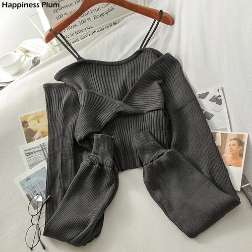 Fake Two Sweater Women 2021 Spring Autumn New V-Neck Full Sexy Knitted Sweaters Korean Short Chic Wild Fashion Pullovers
Fake Two Sweater Women 2021 Spring Autumn New V-Neck Full Sexy Knitted Sweaters Korean Short Chic Wild Fashion Pullovers