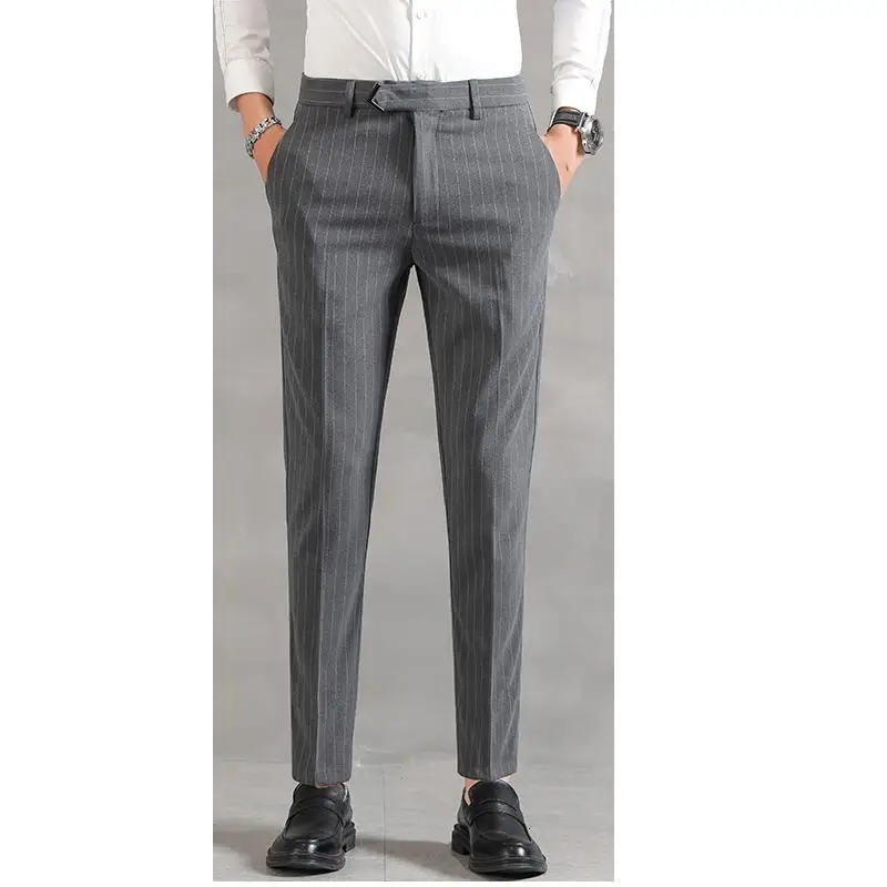Men's casual trousers 2019 autumn and winter new wild striped casual trousers youth personality fashion trend men's clothing
Men's casual trousers 2019 autumn and winter new wild striped casual trousers youth personality fashion trend men's clothing