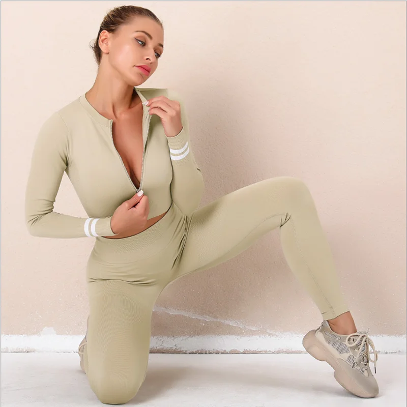 Long Sleeve Zipper Yoga Sports Suit Breathable Tight Running Leggings Track Suit Women Quick-Drying Fitness T-Shirt Sweatpants
Long Sleeve Zipper Yoga Sports Suit Breathable Tight Running Leggings Track Suit Women Quick-Drying Fitness T-Shirt Sweatpants
