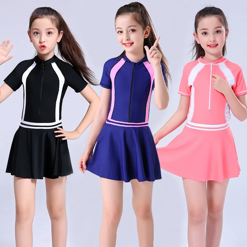 2021 Child Swimwear Girls Swimwear Boxers One Piece Swimming Suit Skirt Diving Suit Children Bathing Suit Zipper Tight Swimsuit
2021 Child Swimwear Girls Swimwear Boxers One Piece Swimming Suit Skirt Diving Suit Children Bathing Suit Zipper Tight Swimsuit