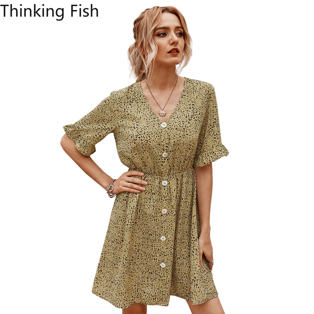 Leopard print dress lotus leaf short-sleeved summer v-neck dress mini skirt buttons decorated loose and comfortable holidayL008
Leopard print dress lotus leaf short-sleeved summer v-neck dress mini skirt buttons decorated loose and comfortable holidayL008