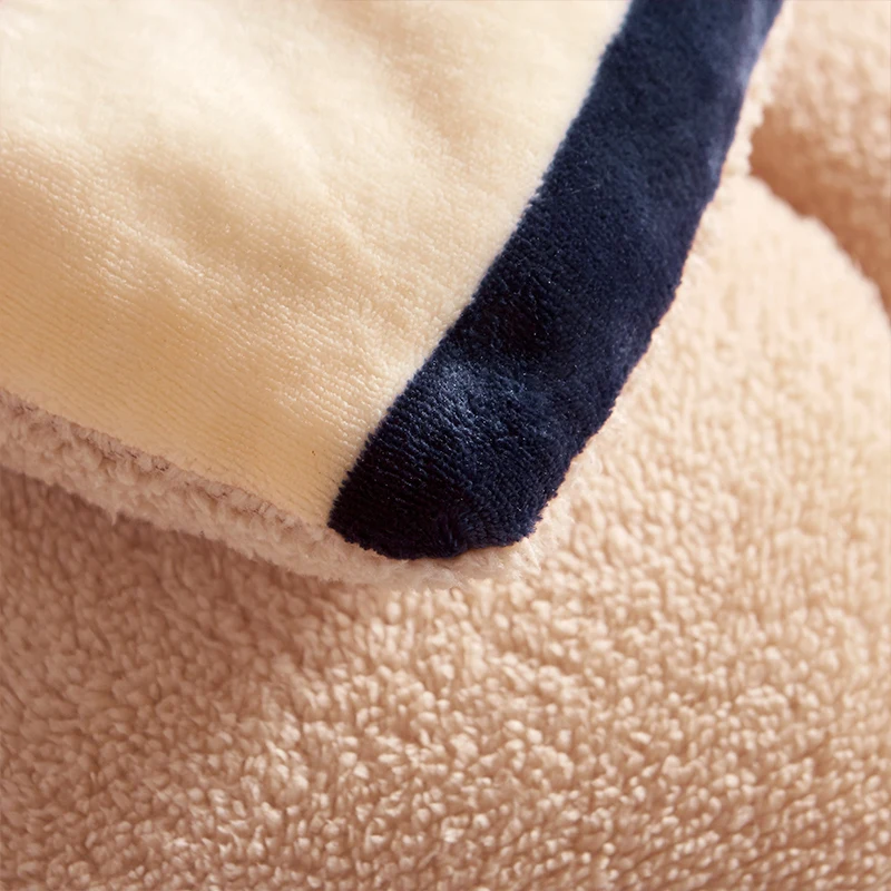 single/double patchwork Thick warm Quilt Luxury Star geometric Printed Winter Lamb cashmere Blanket quilted Bedding Comforter
single/double patchwork Thick warm Quilt Luxury Star geometric Printed Winter Lamb cashmere Blanket quilted Bedding Comforter
