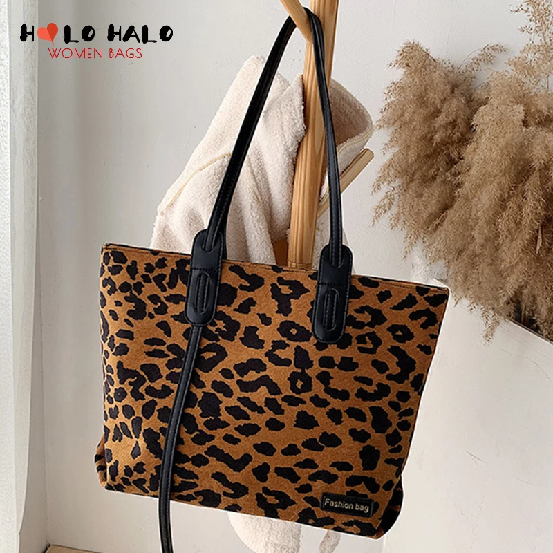 Retro Female Canvas Shoulder Bags Fashion Leopard Luxury Designer Handbag Women's Wallet Casual Ladies High Capacity Tote Bags
Retro Female Canvas Shoulder Bags Fashion Leopard Luxury Designer Handbag Women's Wallet Casual Ladies High Capacity Tote Bags