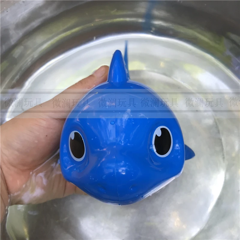 Sing and swim electric fish Children's bathing water toys Great blue and yellow Shark Can sing boat swimming fishing toys
Sing and swim electric fish Children's bathing water toys Great blue and yellow Shark Can sing boat swimming fishing toys