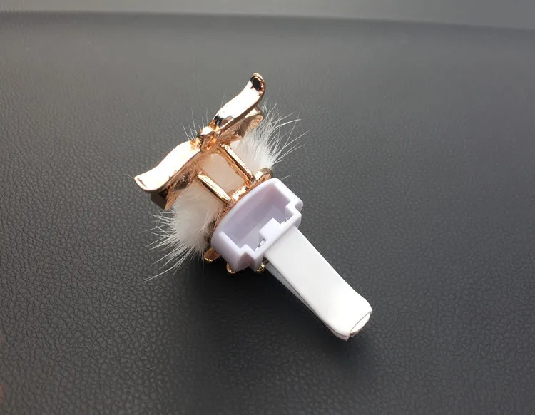 2021 New Fation 1Pcs Crystal Owl Car Air Freshener Auto Outlet Perfume Clip Accessories Vent Solid Fragrance Diffuser
2021 New Fation 1Pcs Crystal Owl Car Air Freshener Auto Outlet Perfume Clip Accessories Vent Solid Fragrance Diffuser