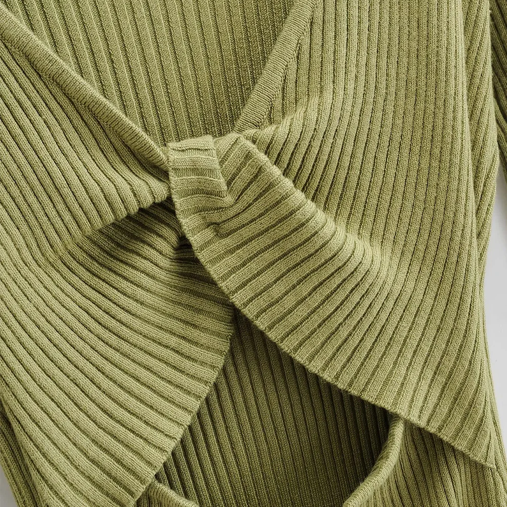 2021 Spring Autumn Ladies Sexy Slim Solid Dress V Neck Knit Long-sleeve Mini Dress for Women Hollow Dress Green Mujer Vestido
2021 Spring Autumn Ladies Sexy Slim Solid Dress V Neck Knit Long-sleeve Mini Dress for Women Hollow Dress Green Mujer Vestido