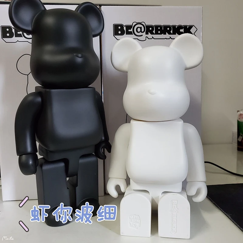 Bearbricklys Black&White 28cm 400% Bear&bricklys Building Blocks Bear Toy Anime Action Figures Pop Kits Paint Dolls Kids Toys
Bearbricklys Black&White 28cm 400% Bear&bricklys Building Blocks Bear Toy Anime Action Figures Pop Kits Paint Dolls Kids Toys